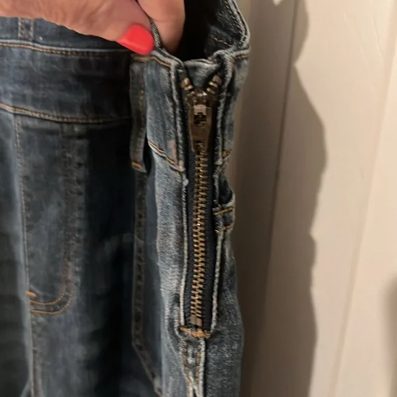 Gap Dark Denim Women’s Overalls Adjust straps side zip belt loops pockets USED S - Picture 5 of 11